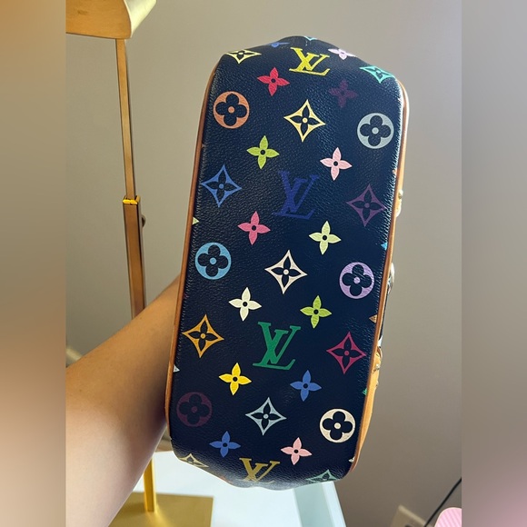 Louis Vuitton Takashi Marilyn Hand Bag - Picture 11 of 17